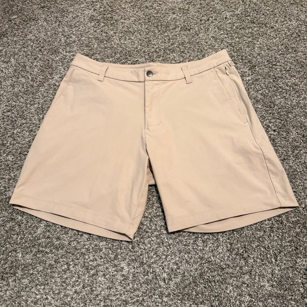 Lululemon Commission Shorts Mens 32 Khaki Warpstreme 7" Stretch Golf Chino